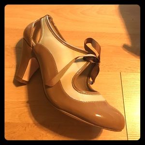 New ModCloth retro heels